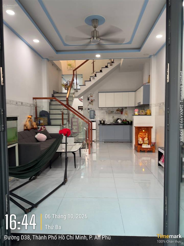 Cần bán can nhà 1 trệt 1 lầu dt 57.8m2 full thổ cư nhà hoàn công giá bán 3 tỷ7