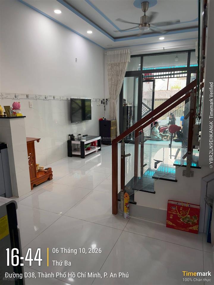 Cần bán can nhà 1 trệt 1 lầu dt 57.8m2 full thổ cư nhà hoàn công giá bán 3 tỷ7