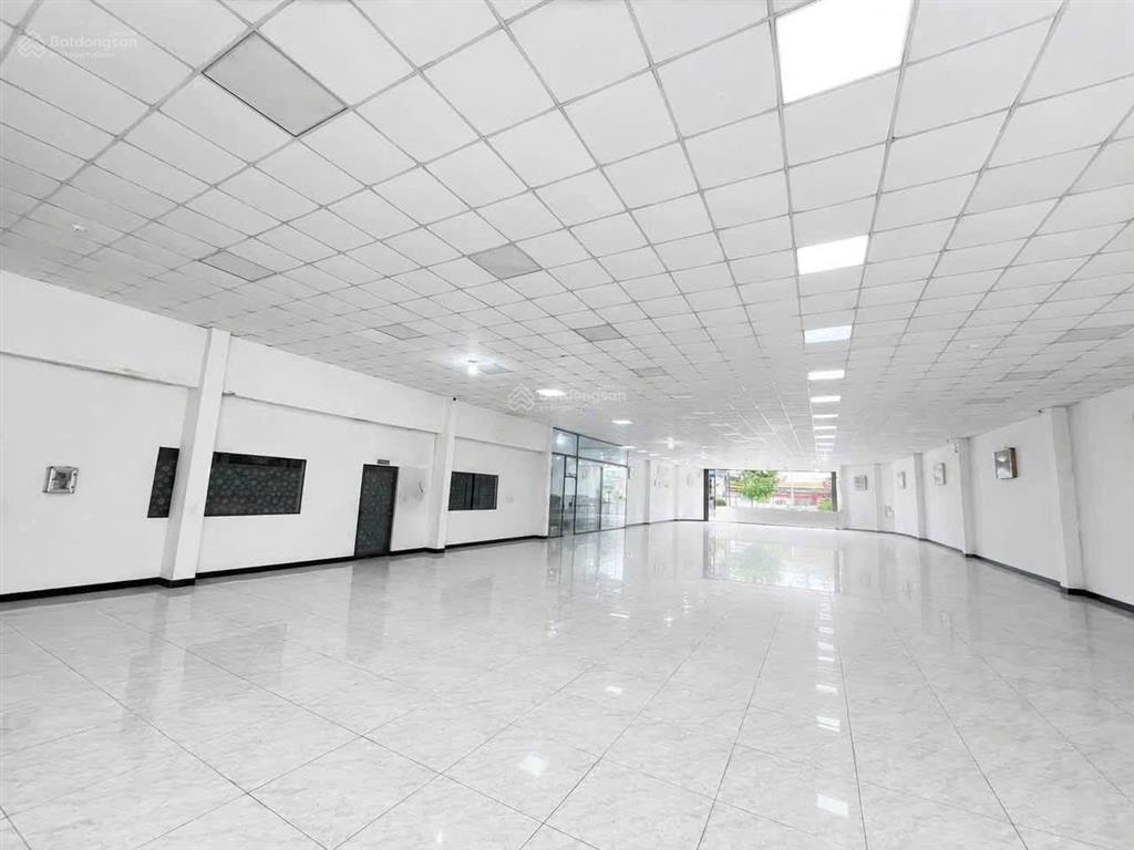 Cho thuê nhà mặt phố 70 triệu, 1300m2 tại đt 743, an phú, bình dương, cho thuê gấp