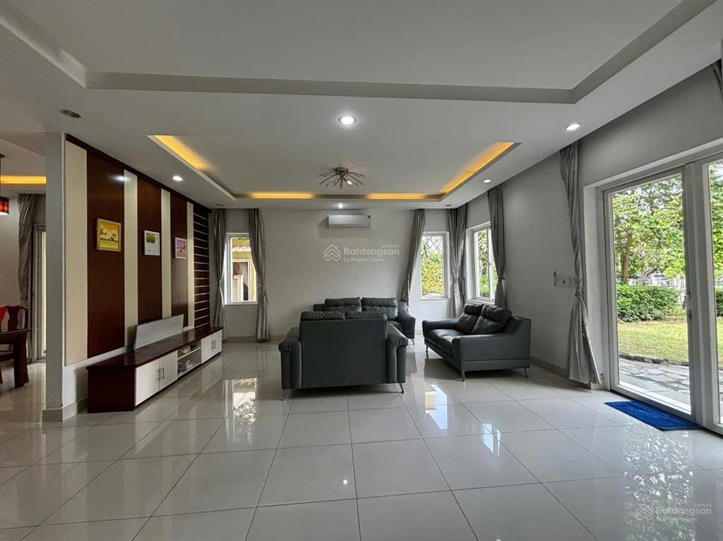 Bán biệt thự 4pn, 4wc, 300m2 giá ưu đãi tại d33, an phú, thuận an, bình dương