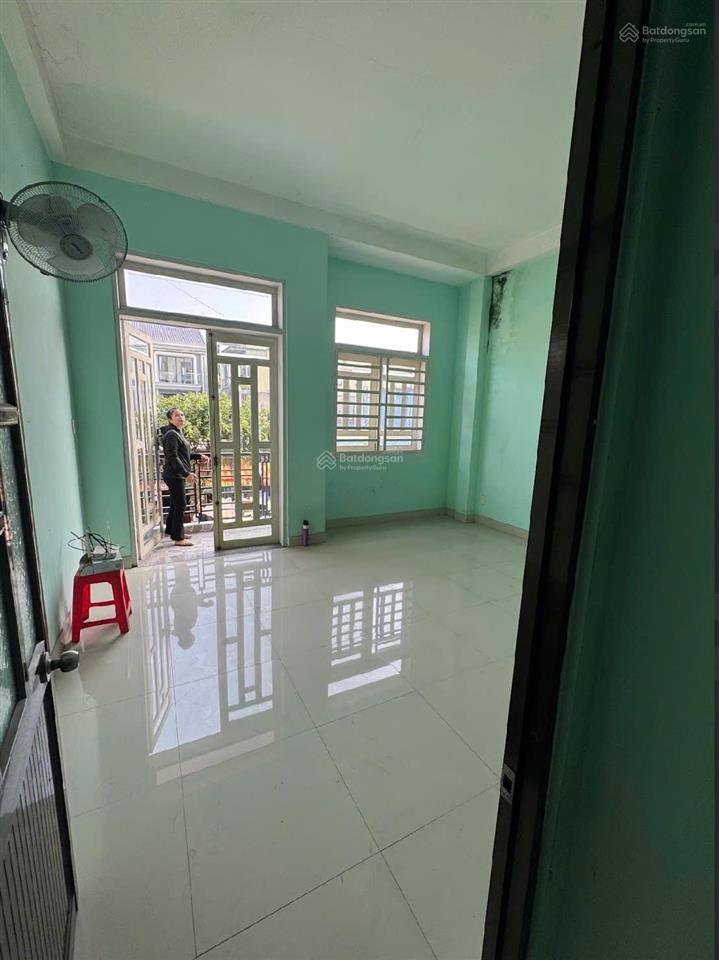 Bán nhà mặt phố tại đường d11, phường an phú, 6,3 tỷ, 100m2 đẹp, nhiều tiện ích