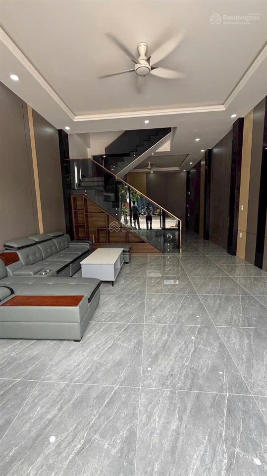 Chủ gửi bán căn nhà kdc sài gòn thuận giao dt 75m2 full thổ cư nhà hoàn công