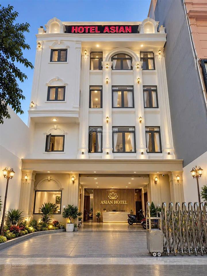 Cho thuê khách sạn kdc việt sing dt 300m2 gồm có 30 phòng giá thuê 120 triệu/tháng