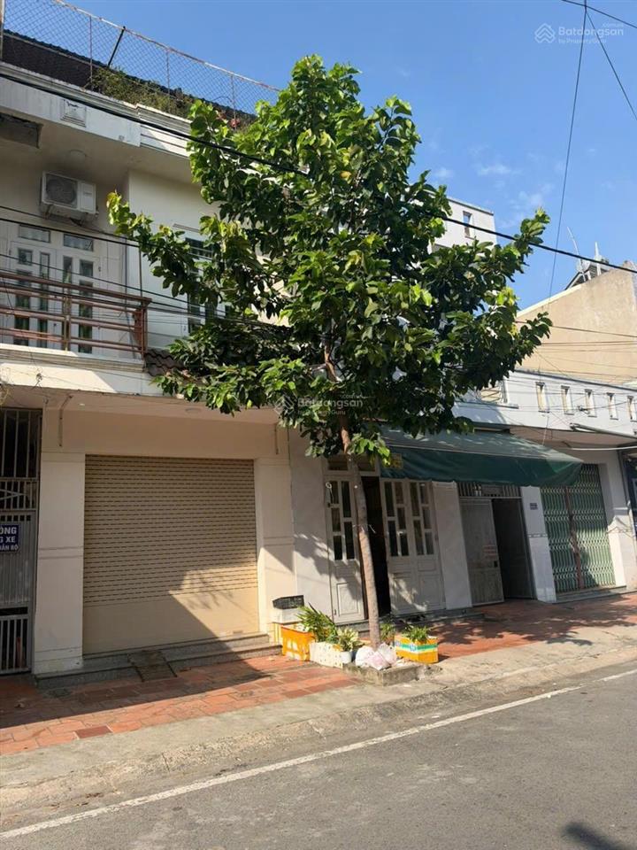 Bán nhà mặt phố tại na11, p thuận giao, tp. thuận an, 4,75 tỷ, 150m2 đẹp, nhiều tiện ích