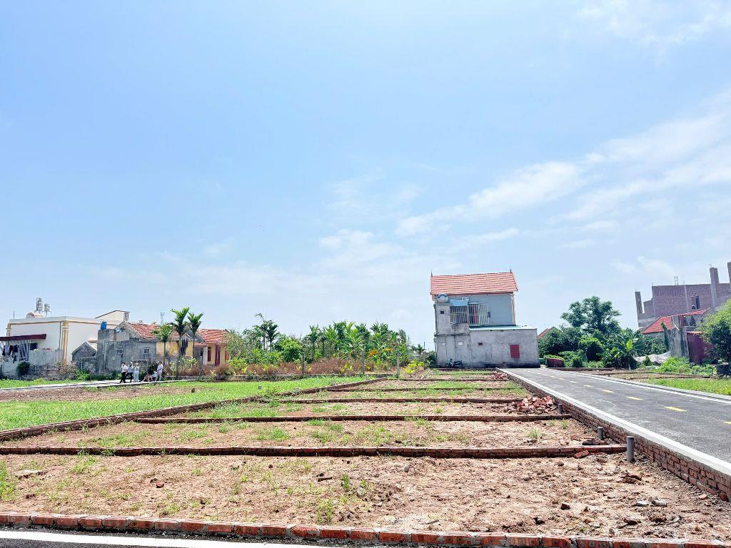 ĐẤT NỀN  XÃ HẢI XUÂN NAM ĐỊNH 200M2 NGANG10M - GIÁ 2 TỶ ĐÓN ĐẦU KKT NINH CƠ