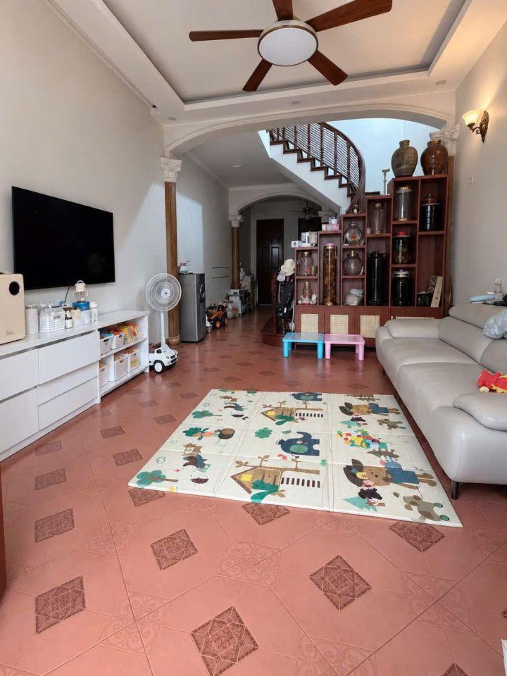 Cho thuê nhà KĐT Định Công, Hoàng Mai, 75m2, 5 tầng, giá 20tr, kinh doanh/văn phòng/ở