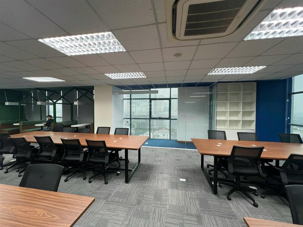 Cho thuê văn phòng tòa nhà sacombank giảng võ, hà nội giá thuê ưu đãi