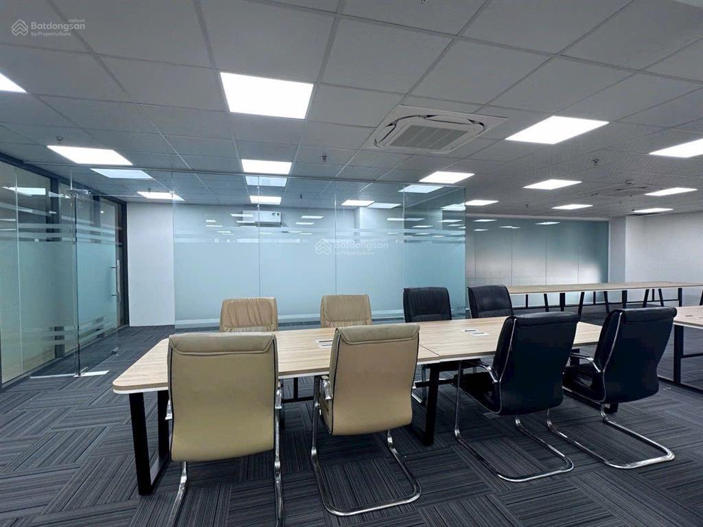 Cho thuê văn phòng tòa nhà sacombank giảng võ, hà nội giá thuê ưu đãi