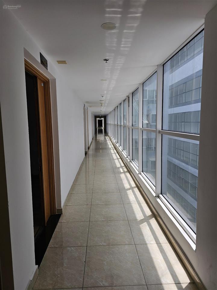 Văn phòng officetel (30m2) giá 9tr/tháng, ở lại được, được đkkd, đặt biển hiệu