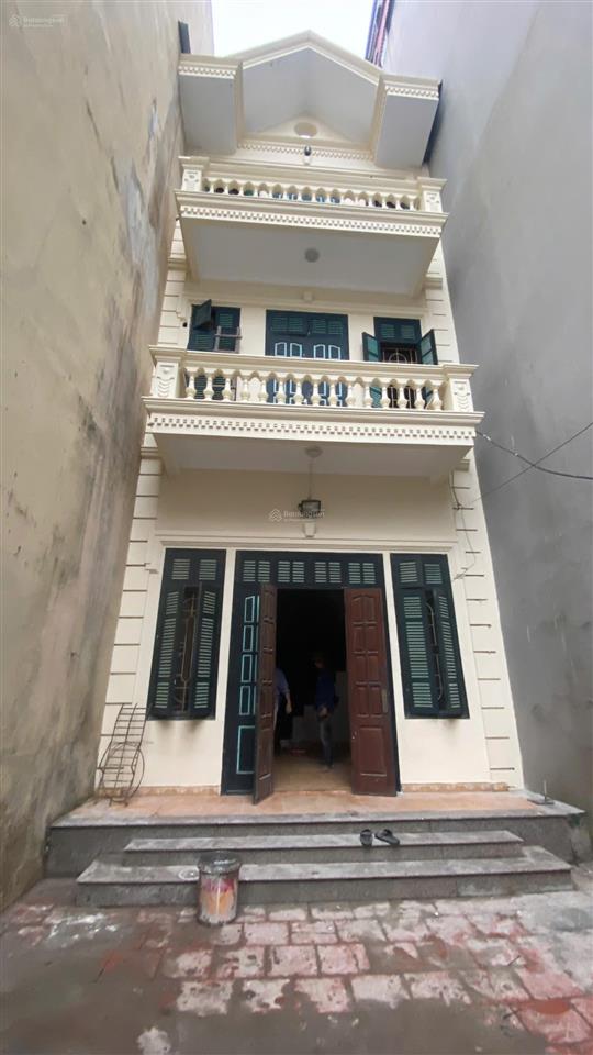 Bán gấp nhà riêng 90.6 m2, giá 29tỷ999 vnd tại phường nghĩa đô, cầu giấy