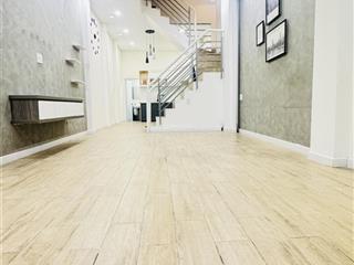 Bán nhà 4 phòng ngủ hẻm 4m đoàn văn bơ quận 4