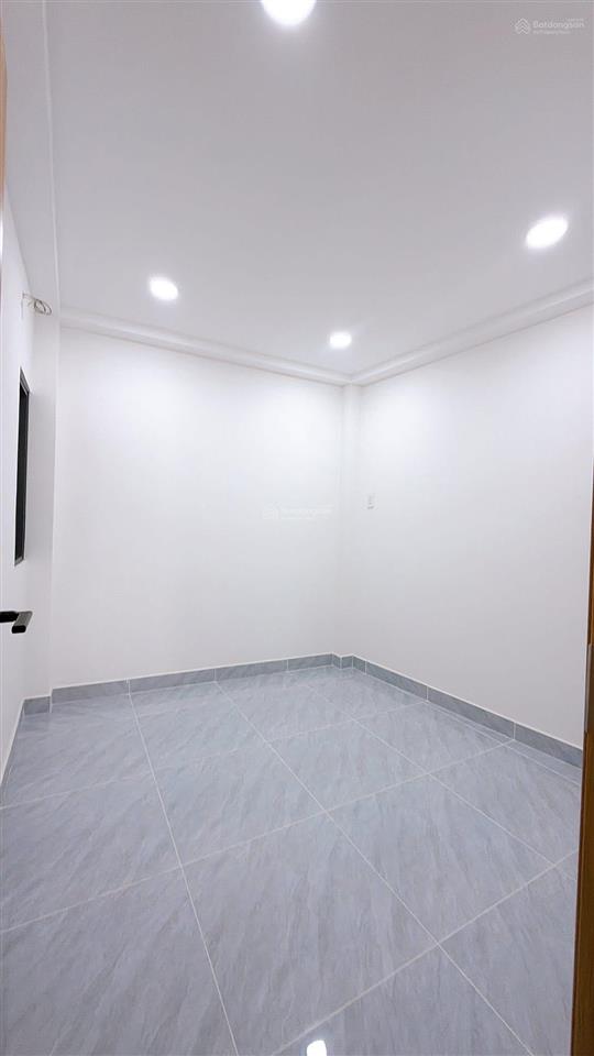 Bán nhà hẻm 243 hoàng diệu 4 phòng ngủ quận 4