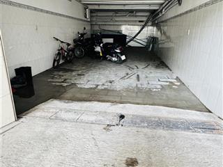 Cho thuê nhà mặt tiền bến vân đồn 5 tầng quận 4