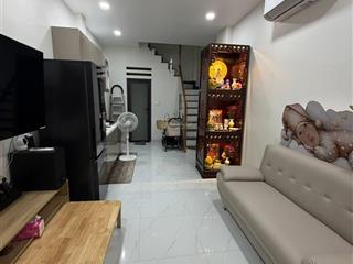 Bán nhà đoàn văn bơ căn góc 2 mặt tiền 3 phòng ngủ quận 4