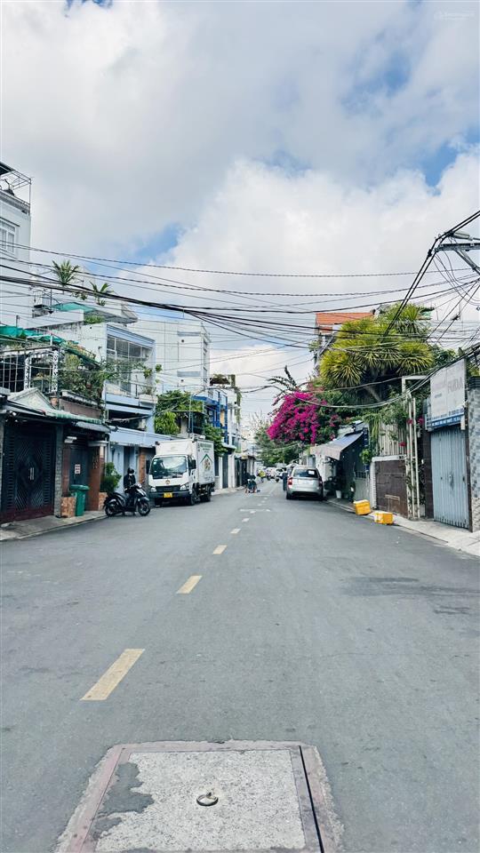 Bán nhà hẻm 209 tôn thất thuyết quận 4