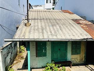 Bán nhà cấp 4 hẻm 328 tôn đản 137m2 tiện xây căn hộ dịch vụ quận 4