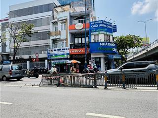 Bán nhà mặt tiền bến vân đồn 4 tầng quận 4