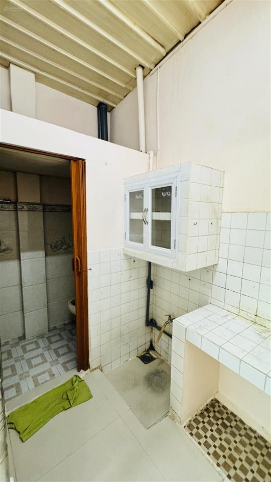 Bán nhà hẻm 277 đoàn văn bơ 2 tầng quận 4