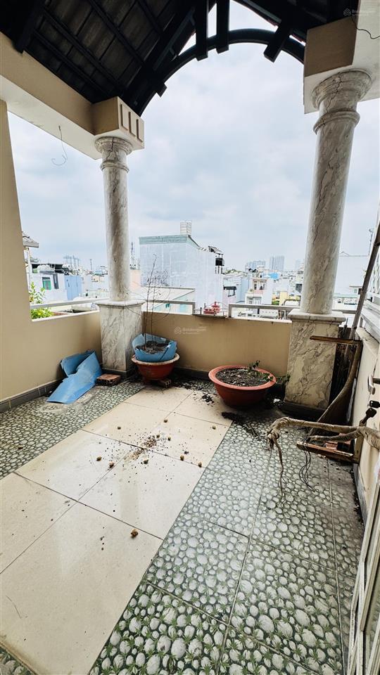 Bán nhà hẻm c13 tôn đản 5 phòng ngủ quận 4