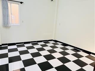 Bán nhà căn góc 2 mặt tiền đường số 8m quận 4