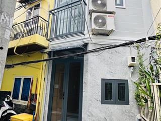 Nhà mới hẻm 368 tôn đản 2 phòng ngủ quận 4