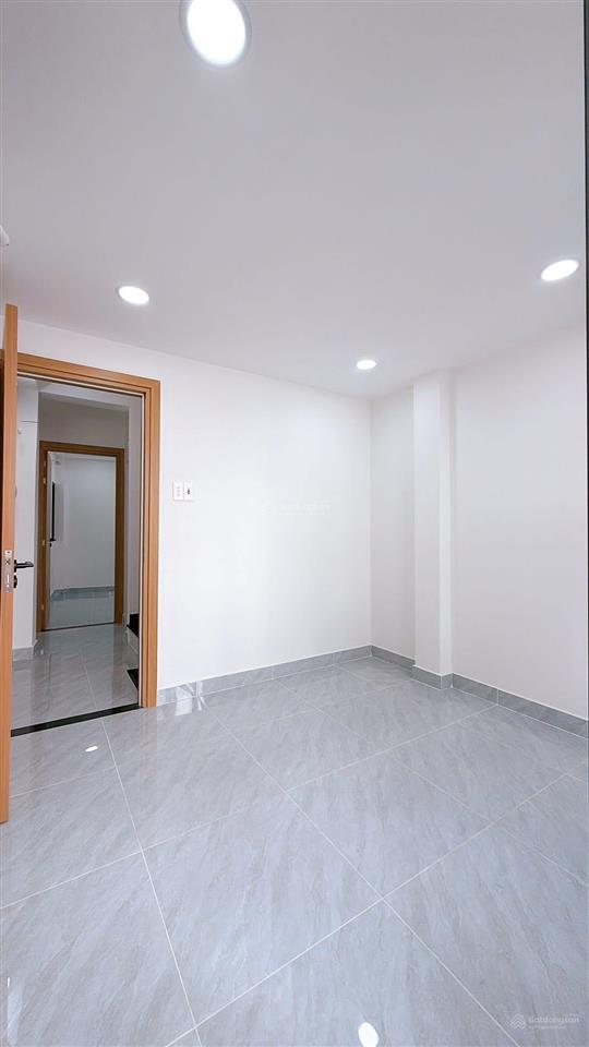 Nhà hẻm 243 hoàng diệu 4 phòng ngủ quận 4