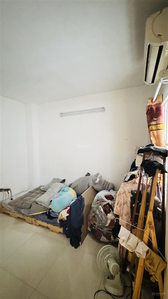 Bán nhà hẻm 830 đoàn văn bơ 2 phòng ngủ quận 4
