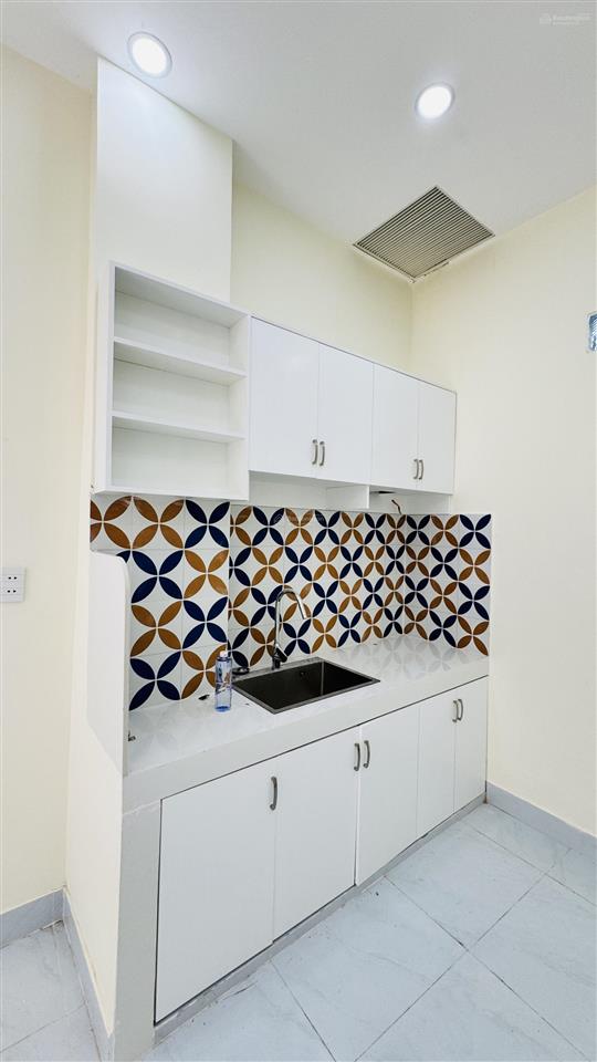 Bán nhà hẻm 266 tôn đản 3 phòng ngủ nhà mới quận 4