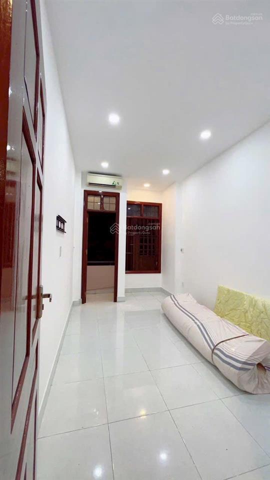 Bán nhà 4 phòng ngủ hẻm 262 tôn thất thuyết quận 4