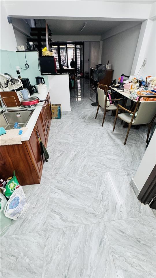 Bán nhà 2 tầng hẻm 171 tôn đản nhà mới 57m2 quận 4
