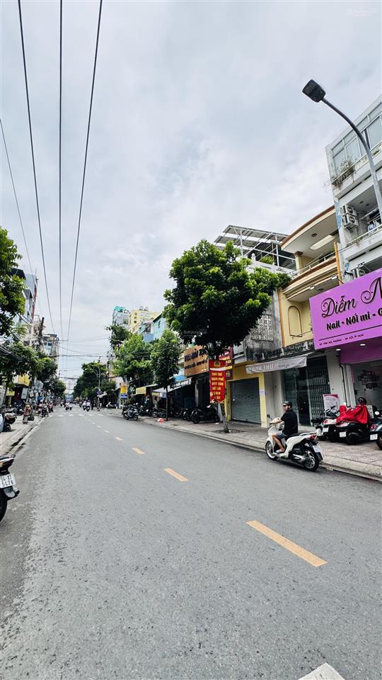 Bán nhà mặt tiền vĩnh hội 2 tầng quận 4