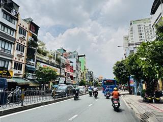 Bán nhà mặt tiền hoàng diệu 4 tầng quận 4