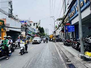 Cho thuê nhà mặt tiền lê văn lương diện tích khủng 1.433m2