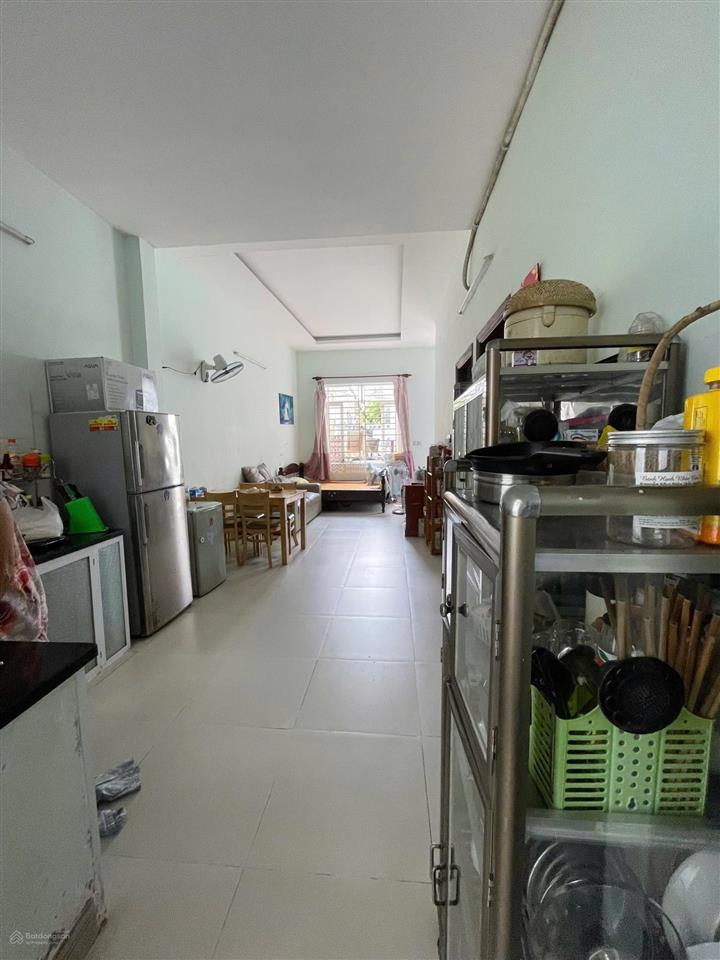 Bán nhà 68,5m2 hẻm 1/ tôn thất thuyết quận 4