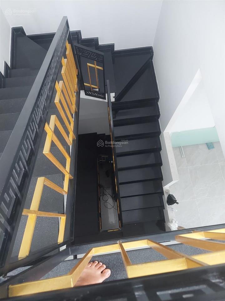 Bán nhà 2 mặt tiền 3189/9a, đường phạm thế hiển, phường 7, quận 8, giá siêu hời 9,8 tỷ, 112.7m2