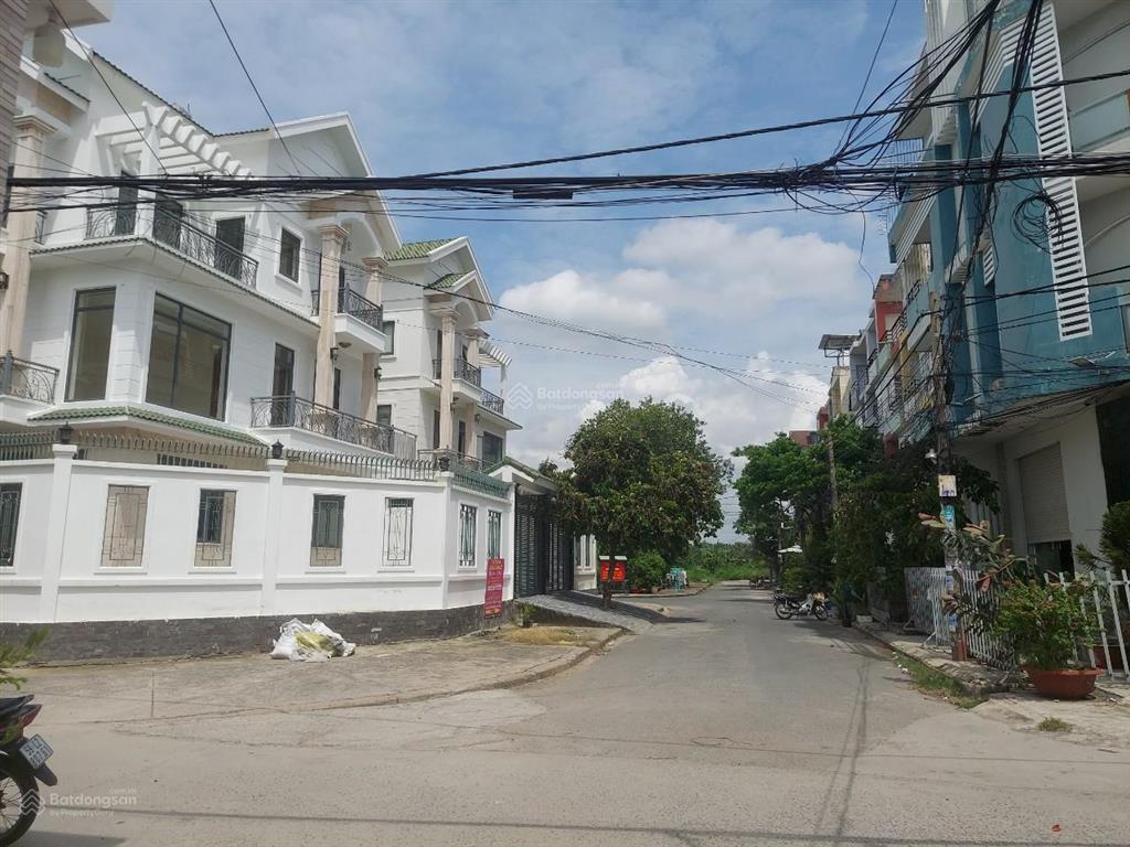Bán nhà 2 mặt tiền 3189/9a, đường phạm thế hiển, phường 7, quận 8, giá siêu hời 9,8 tỷ, 112.7m2