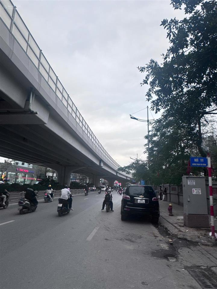 Hot ! duy nhất mảnh đất lô góc oto đỗ tránh ngay phạm văn đồng,phù hợp phân lô, xây ks, ccmn