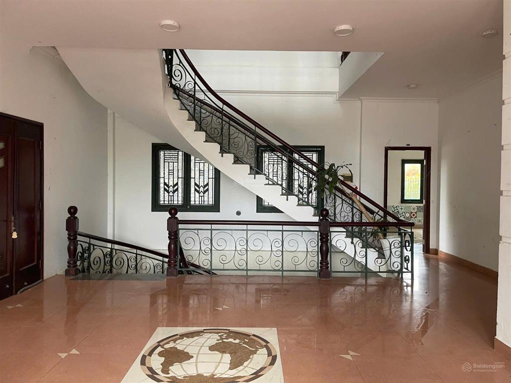 Chính chủ cần cho thuê gấp villa ở b10 nguyễn hữu cảnh, tp đà lạt