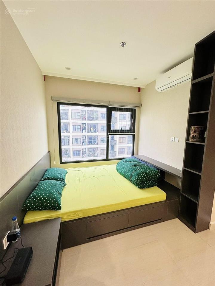 Chính chủ bán gấp studio 32m2 giá chỉ 2.6 tỷ vinhomes smart city tây mỗ.  0963 877 ***