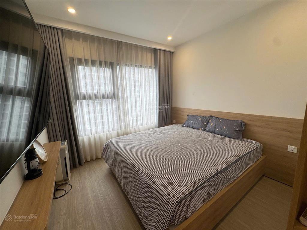 Tôi chính chủ cần bán gấp căn hộ 2pn 2wcc 55m2 giá 4.85 tỷ .