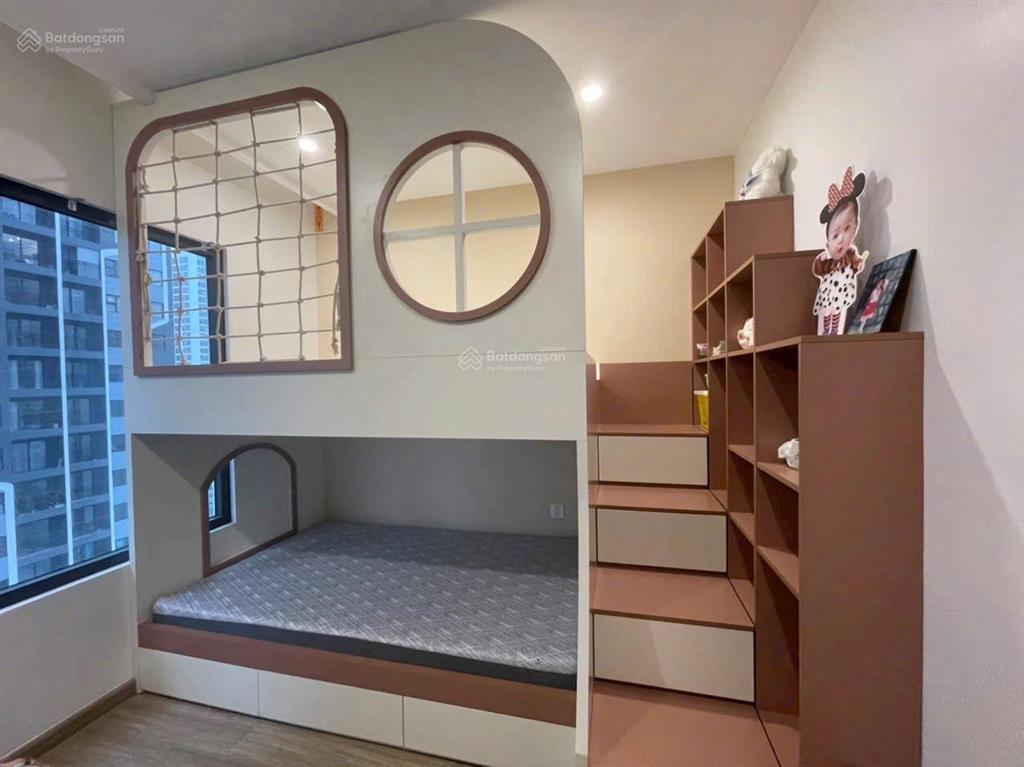 Cần tiền bán cắt lỗ căn 2pn + 64m2 giá 4,3 tỷ tại vinhomes smart city.  0963 877 ***