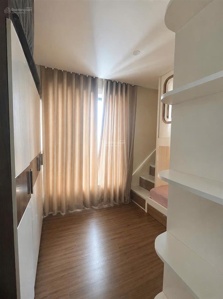 Bán căn hộ 03 ngủ căn góc xẻ khe, cực thoáng, thiết kế hợp lý.  chính chủ 0356 332 ***