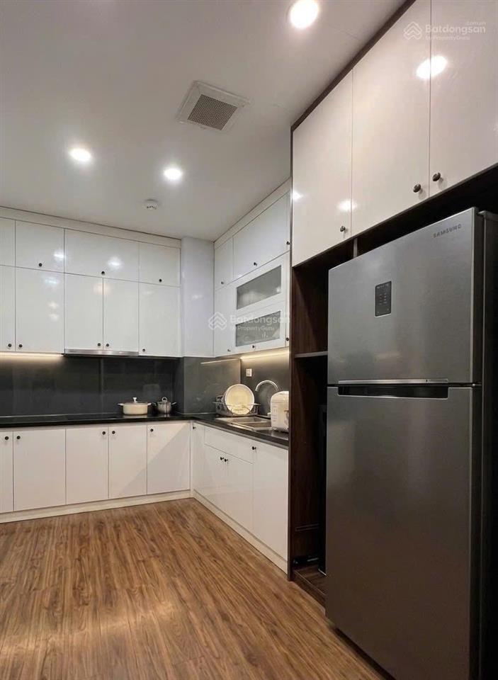 Bán căn hộ 03 ngủ căn góc xẻ khe, cực thoáng, thiết kế hợp lý.  chính chủ 0356 332 ***