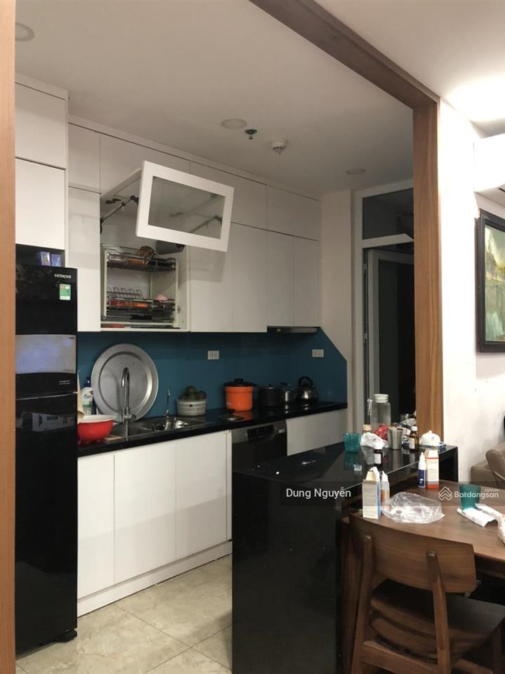 Bán ct2a hoàng cầu dt 60m2 2pn giá nhỉnh 5 tỷ 0383 906 ***