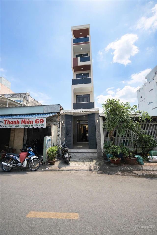 71 dã tượng  vị trí kinh doanh  xây mới 3 lầu sân thượng