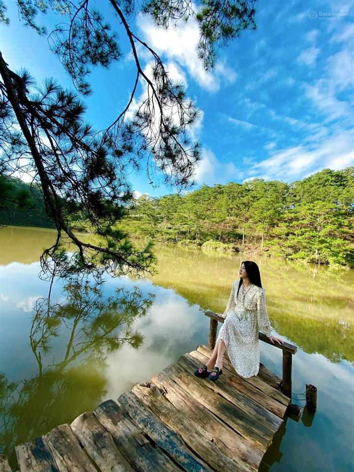 Độc nhất 1250m2 giáp mặt hồ gần trung tâm đà lạt