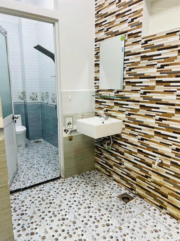 Nhà đẹp chính chủ  122m2  vuông vức  đường 10m  2 tỷ 650 triệu ( có thương lượng )