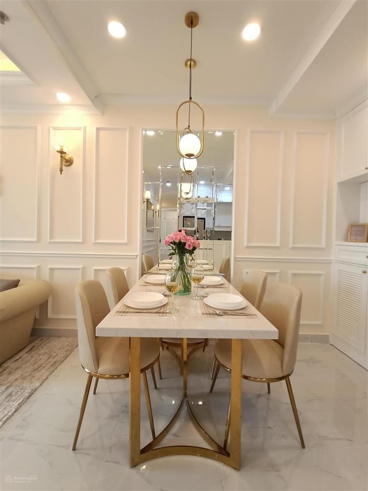 Đã có sổ  trực tiếp chủ đầu tư  bán căn hộ q. 3 terra royal 2pn 72m2  giá 8,3 tỷ.  0902 442 ***