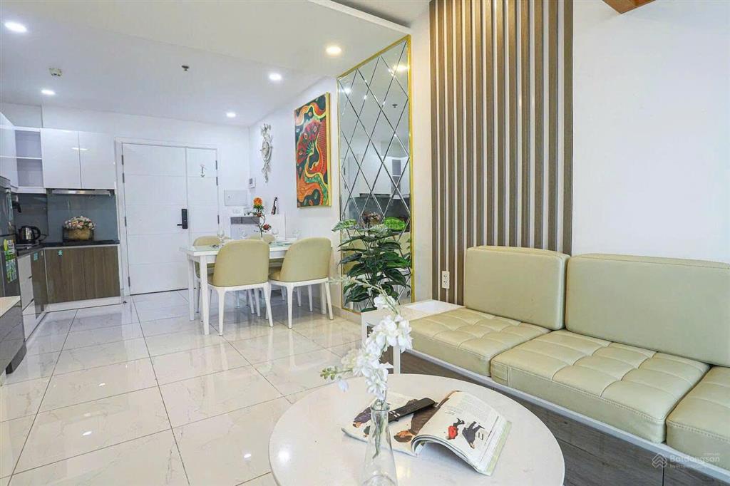 Trực tiếp chủ đầu tư  bán căn hộ terra q3  đã có sổ hồng  58m2 2pn, giá 6,5 tỷ.  0902 442 ***