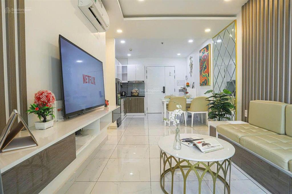 Trực tiếp chủ đầu tư  bán căn hộ terra q3  đã có sổ hồng  58m2 2pn, giá 6,5 tỷ.  0902 442 ***